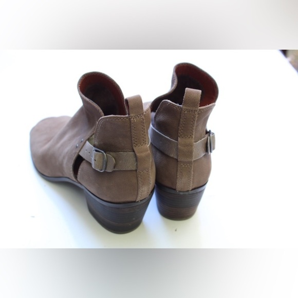 Lucky Brand Banu ankle boots - Picture 7 of 10